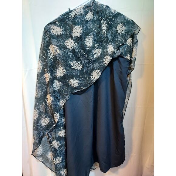 Joie Baltic Print Mini Dress Size Small Good Used Condition - originally $348 - Picture 4 of 5